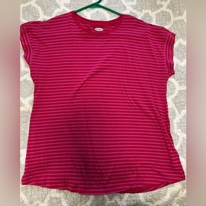 Pink short sleeve tee, size large